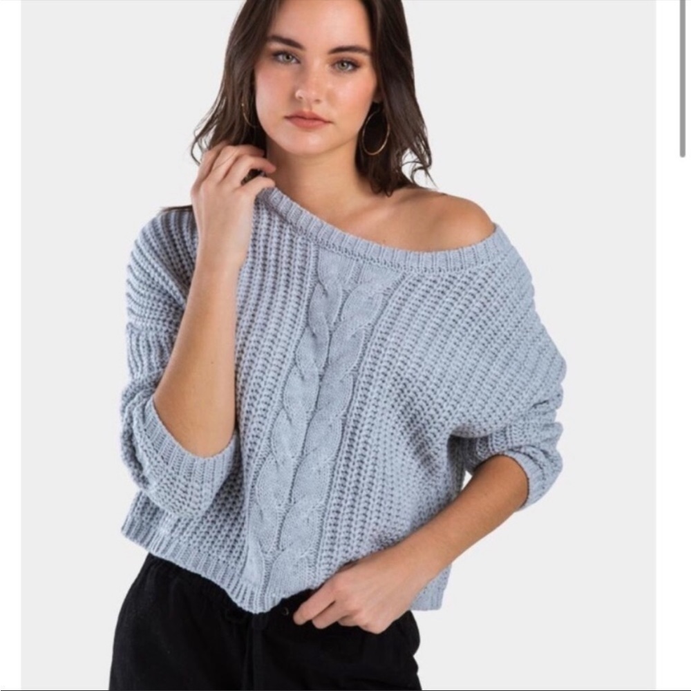 Francesca's Size Large Chunky Grey Cable Knit Sweater New with Tags
